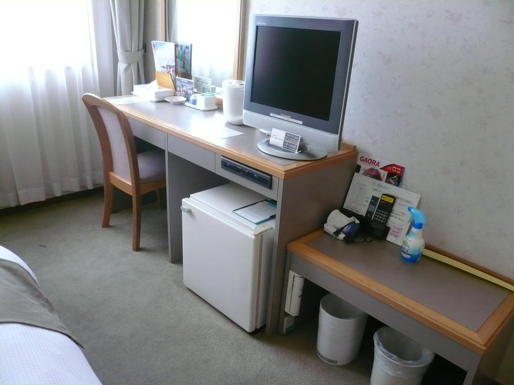 Takayama City Hotel Four Seasons Habitación foto