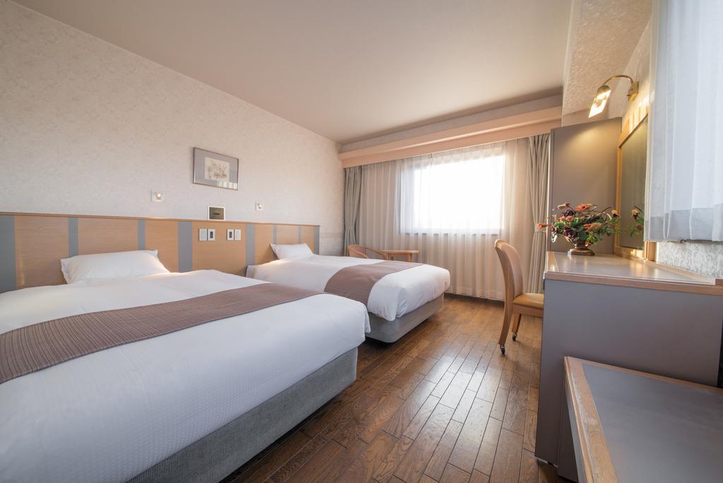 Takayama City Hotel Four Seasons Exterior foto