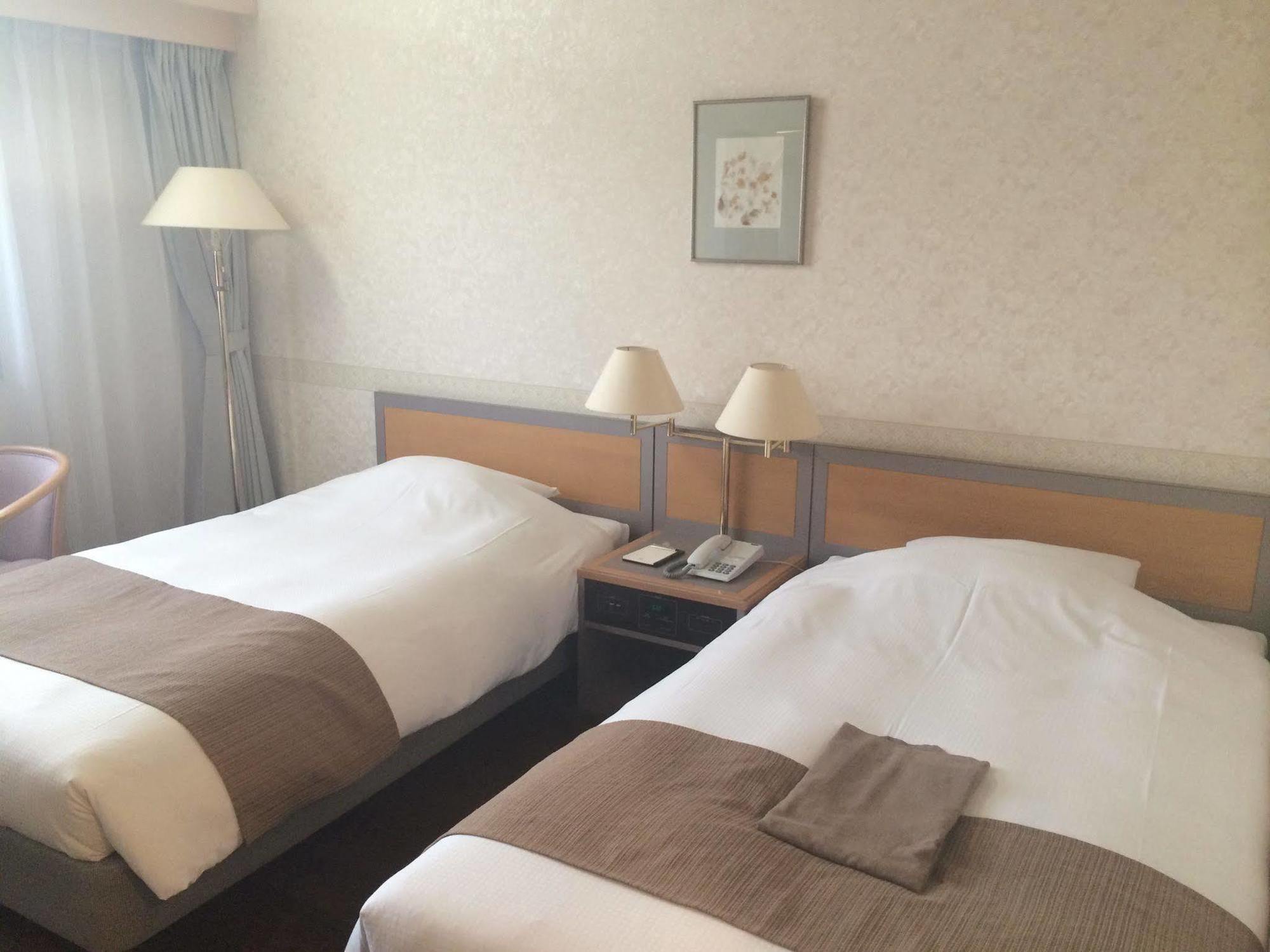 Takayama City Hotel Four Seasons Exterior foto